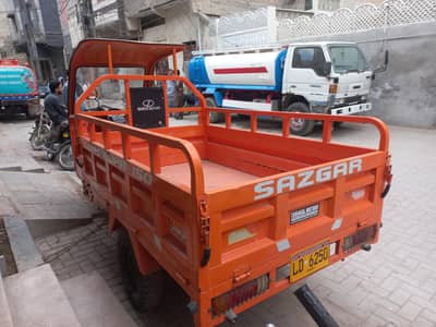 Slightly used Sazgar 150cc loader Rickshaw