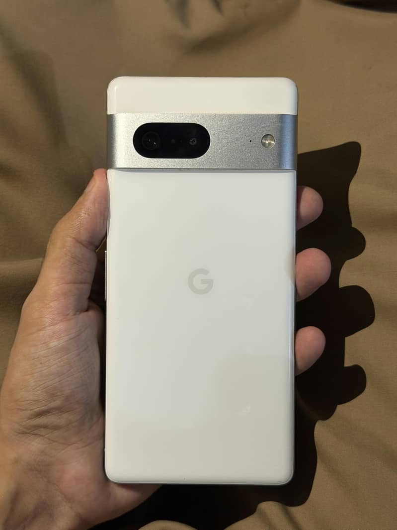 Google Pixel 7 3