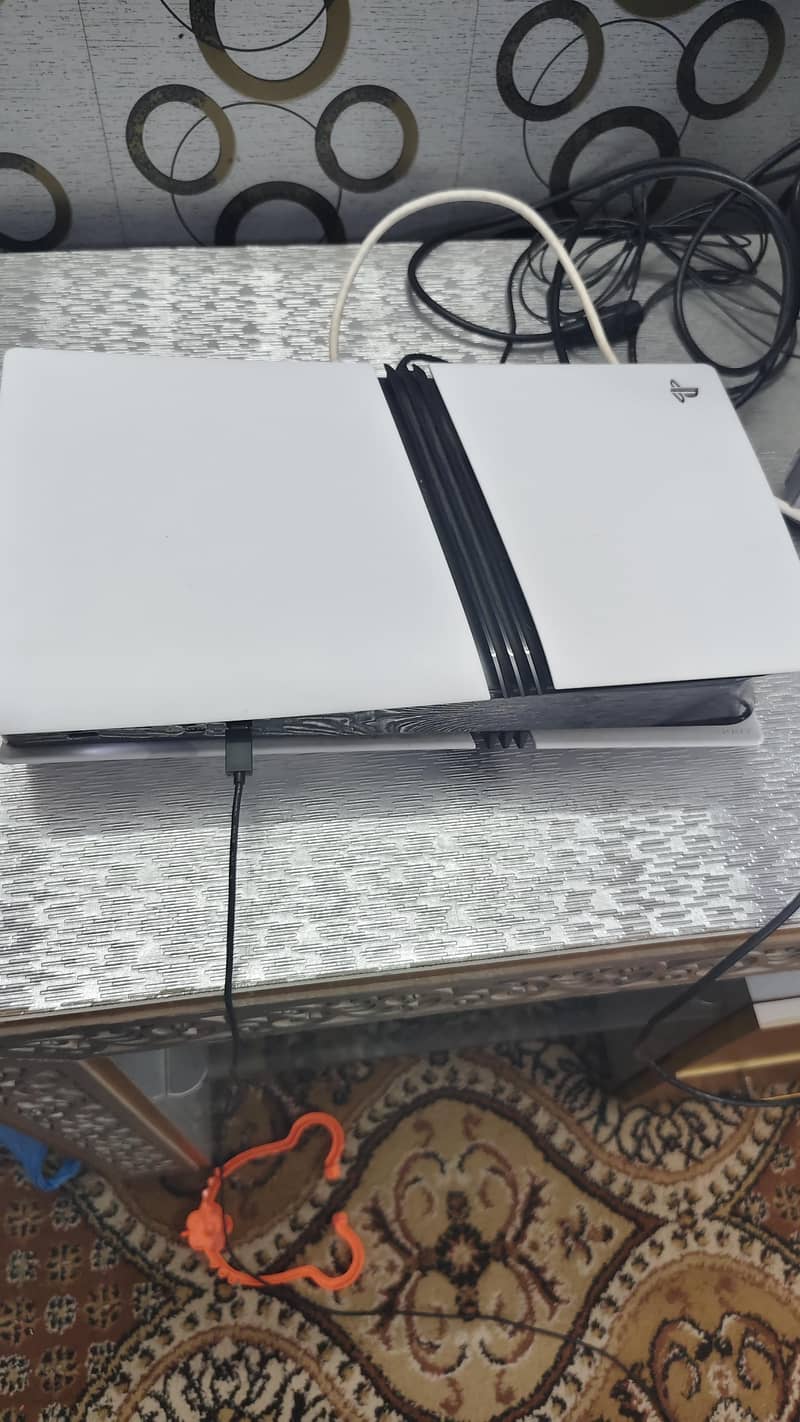 ps5 pro console 2tb 3