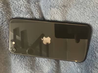 Apple iPhone SE for urgent sale