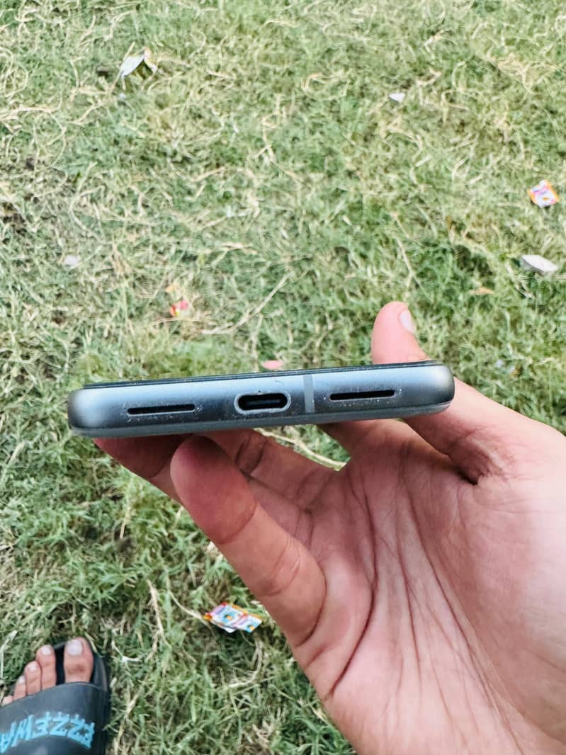 Google Pixel 8 7