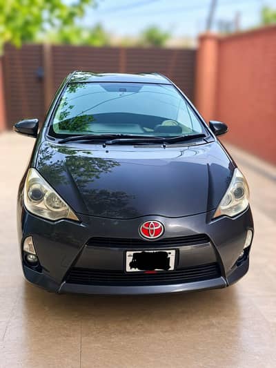 Toyota Aqua 2012