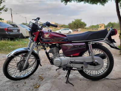 Honda CG 125 2020 Model | Excellent Fuel Average
