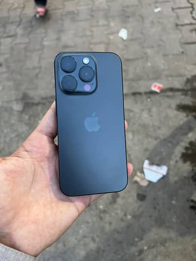 Apple iPhone 15 Pro