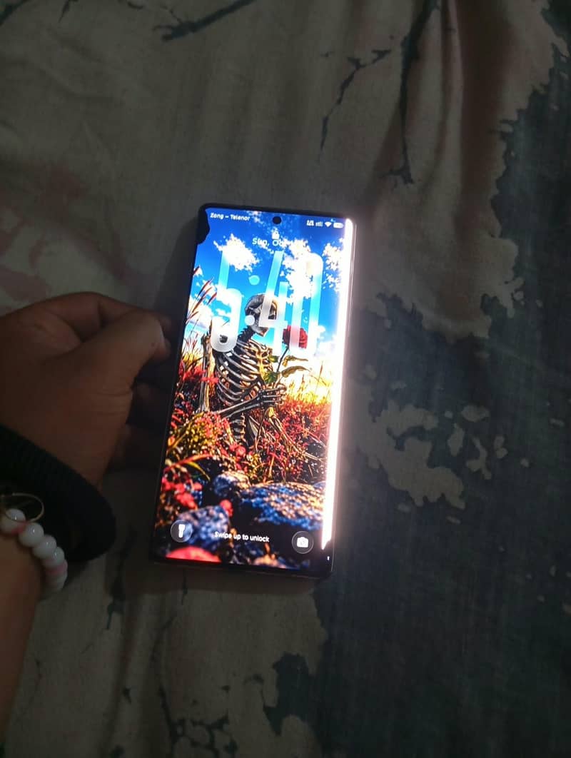 Infinix Note 40 5