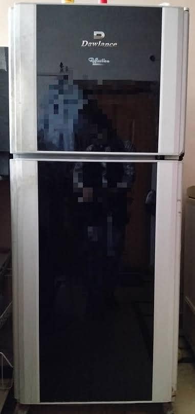 Dawlance reflaction model refrigrator urgent sale condition 8.5/10