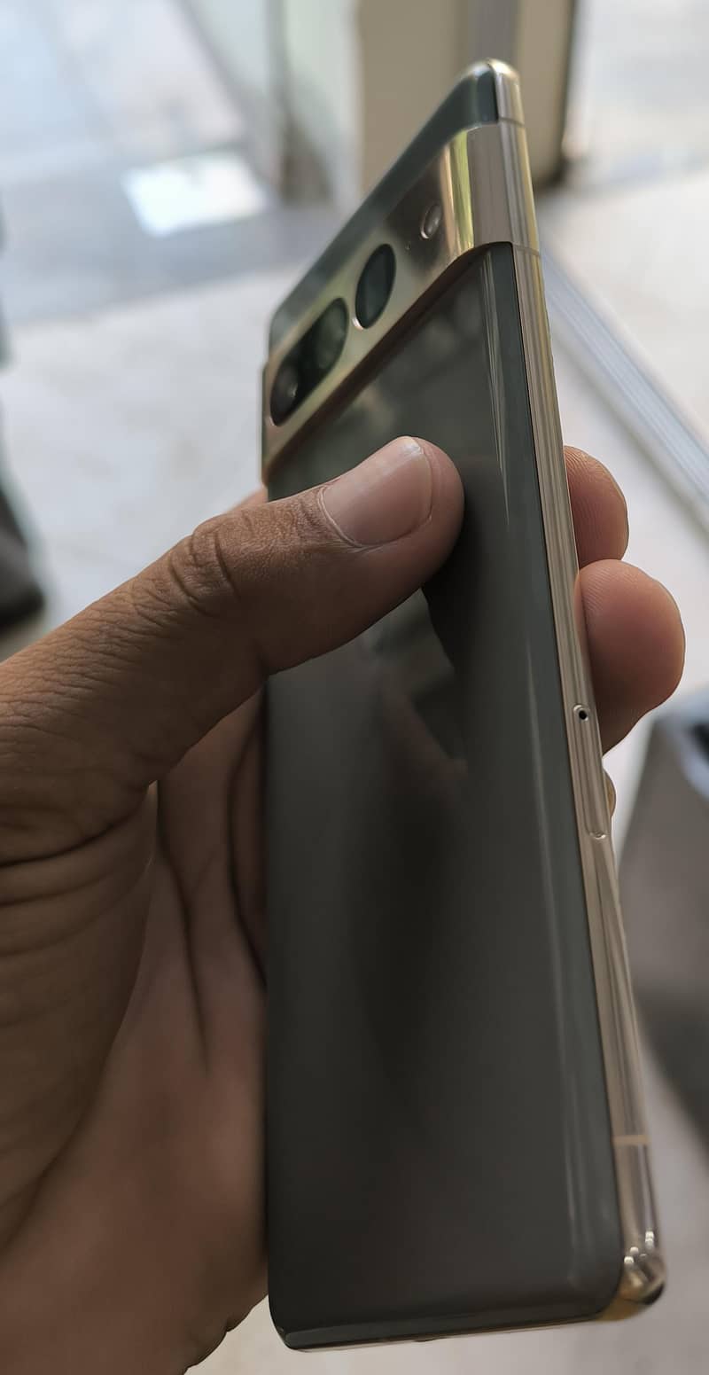 Google Pixel 7 Pro 2