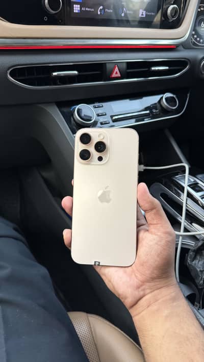 Apple iPhone 16 Pro Max