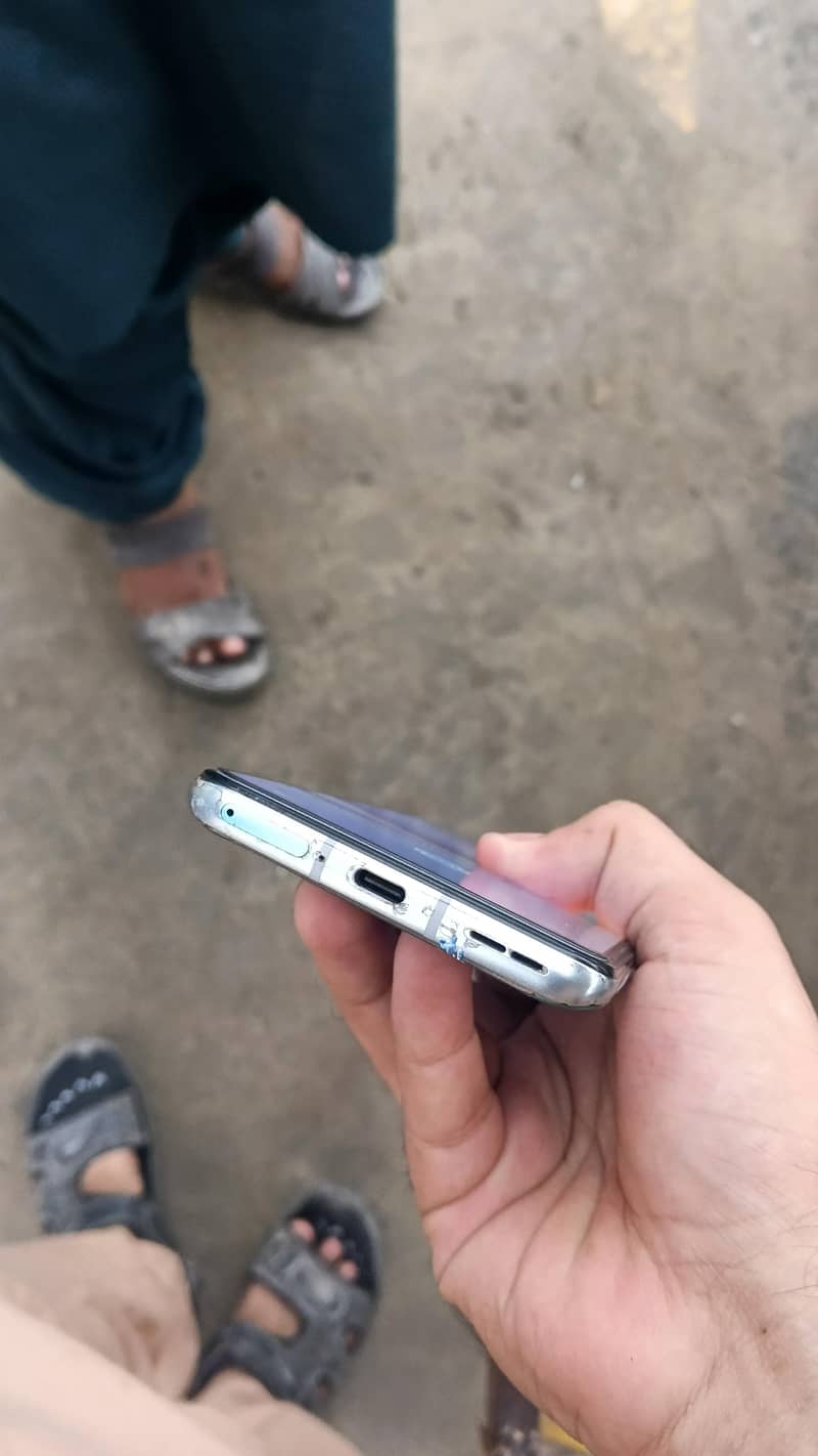 One Plus 8T 3