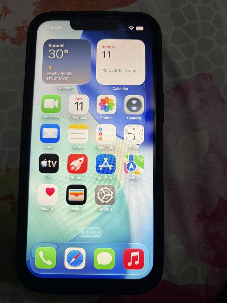 Apple iPhone 13 1