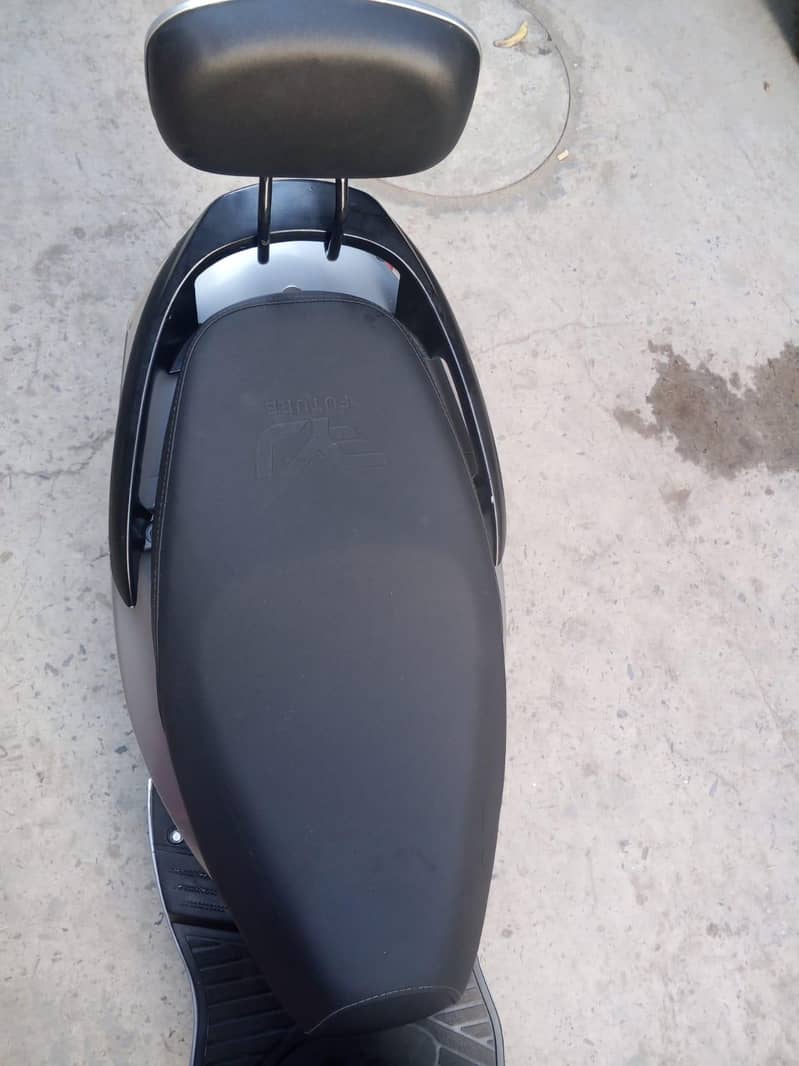 yj future mehran 4