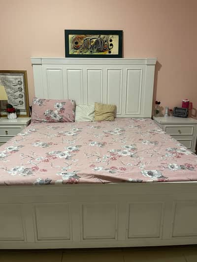king size bed