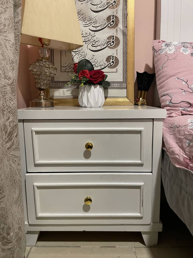 king size bed 3