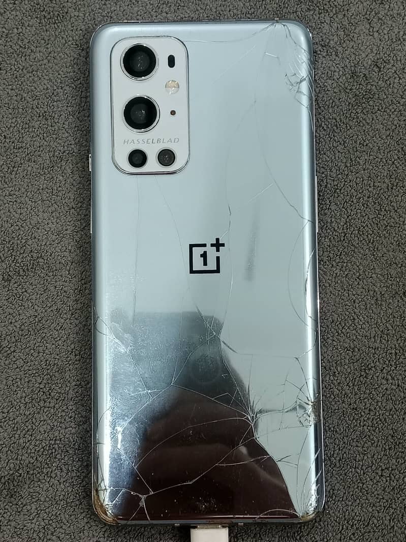 One Plus 9 Pro 1