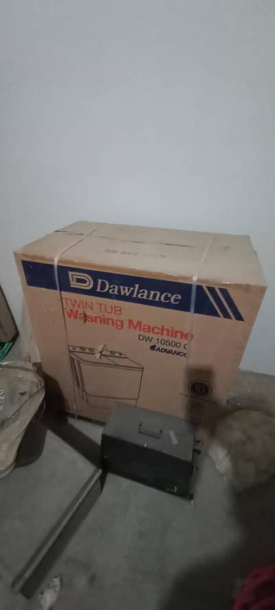 Dawlance DW-10500 Twin Tub Full Size 12 kg