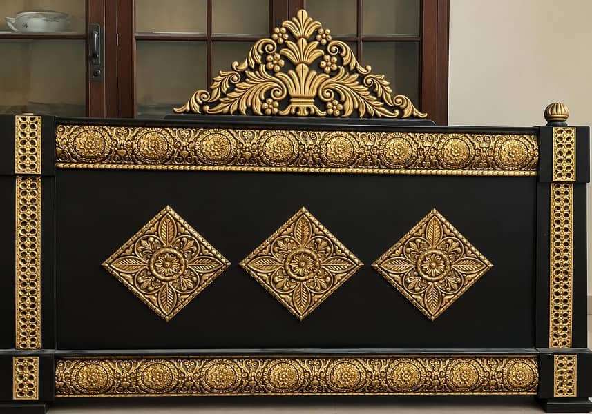 Bed ,Dressing Table , show case 0
