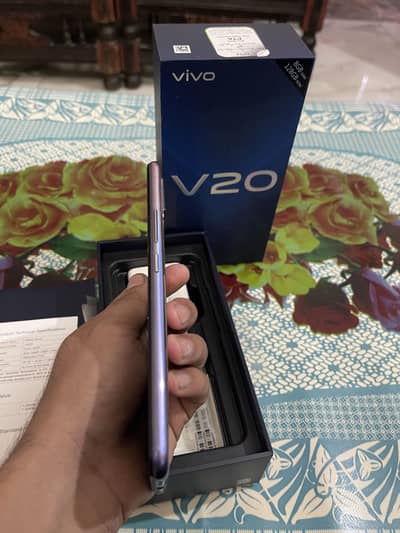 Vivo v20