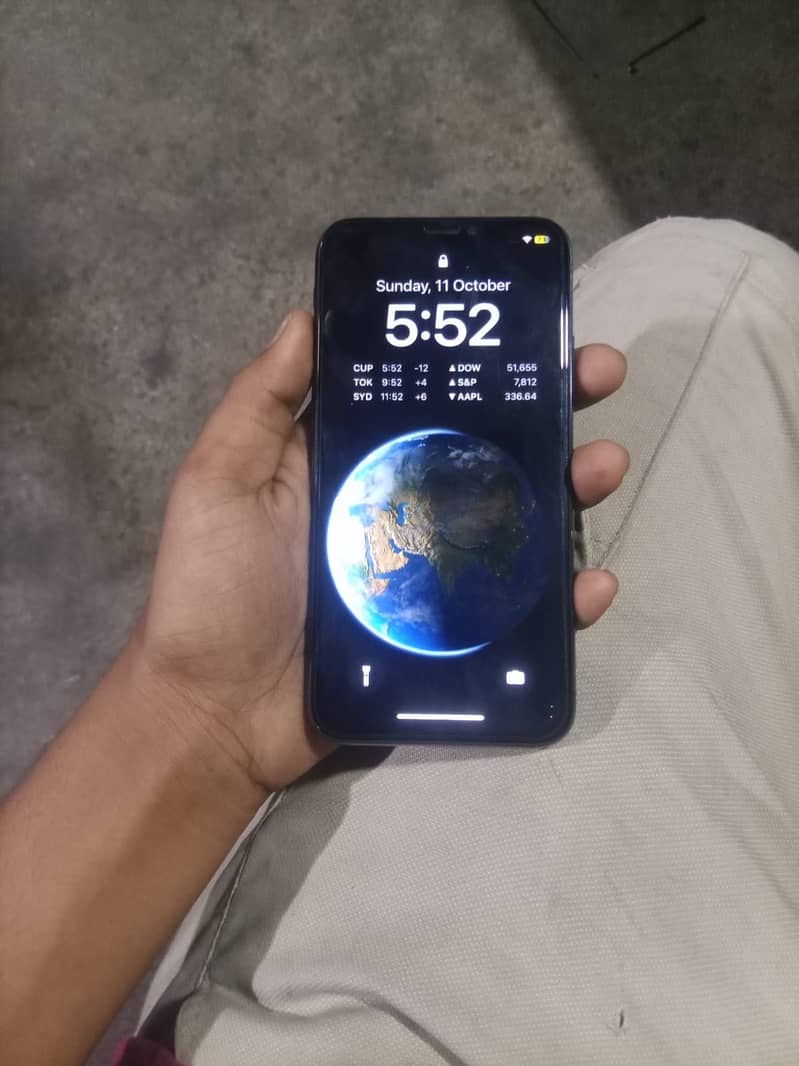 Apple iPhone X 0