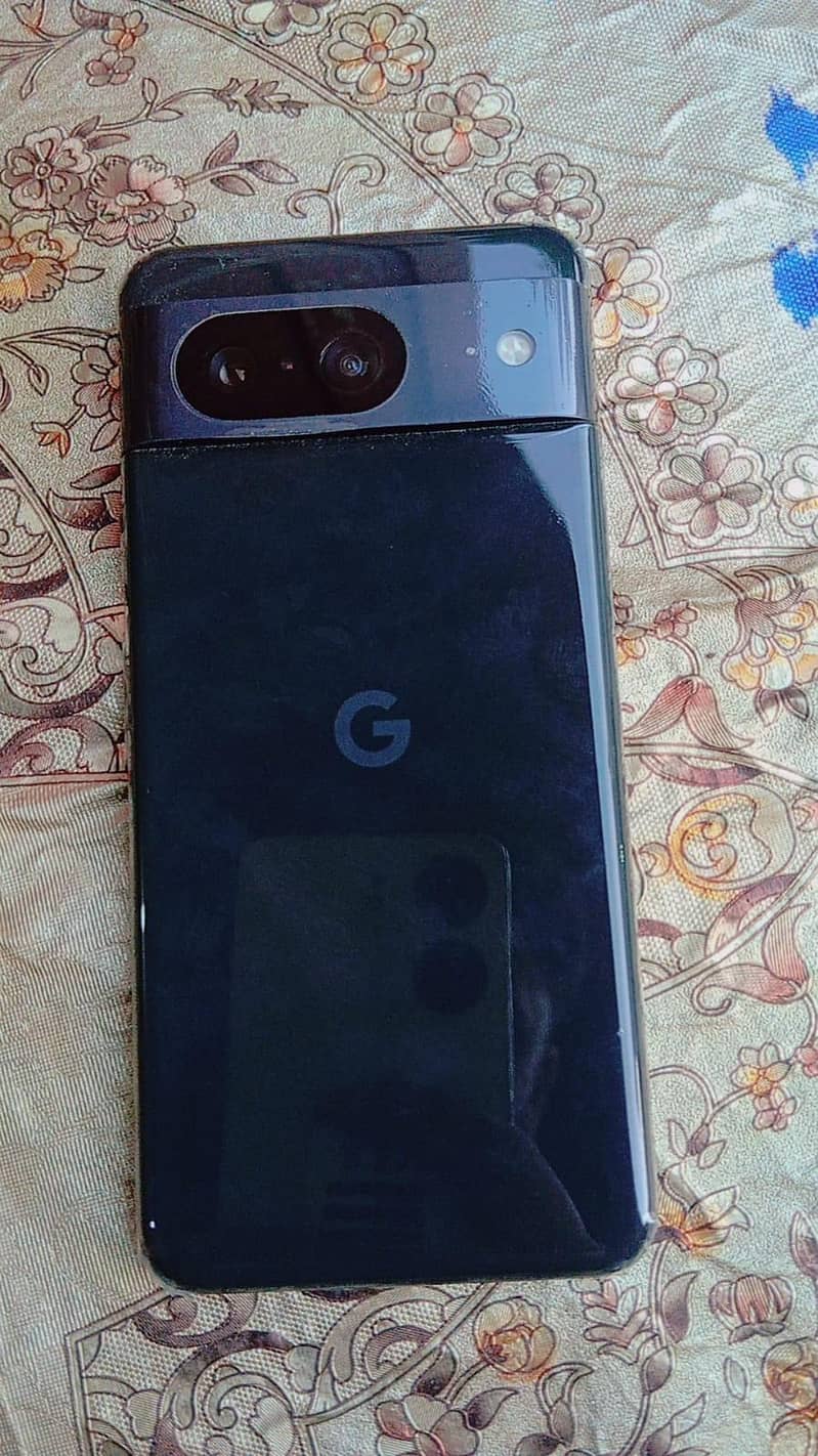 Google Pixel 8 1