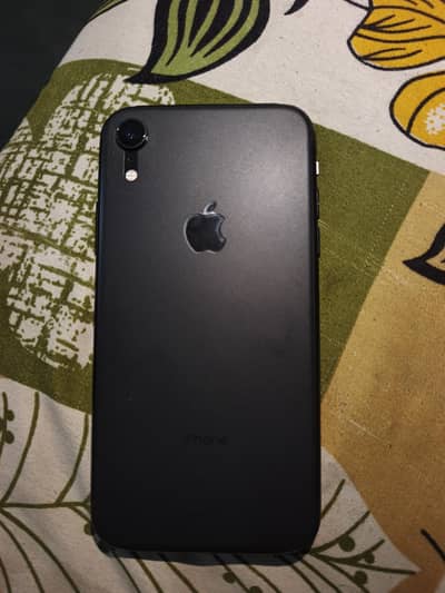 Apple iPhone XR