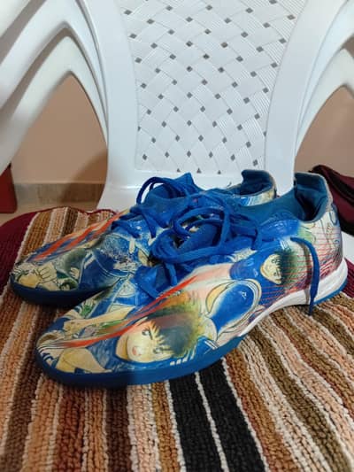 Adidas Used Grippers Futsal/Football shoes size : US 9 / UK 8.5
