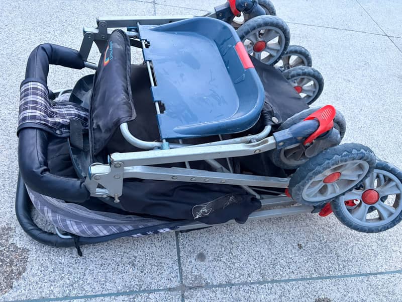 Pram stroller 1