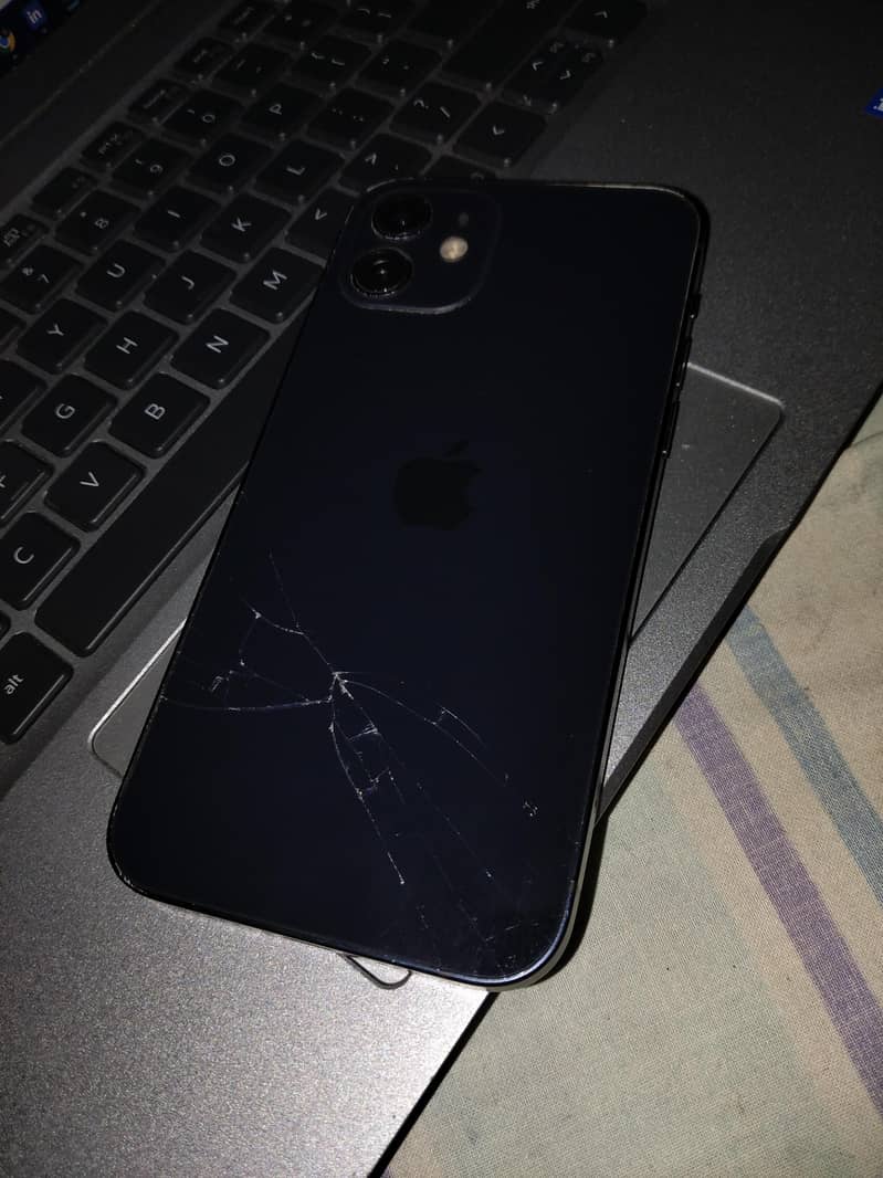 Apple iPhone 12 8