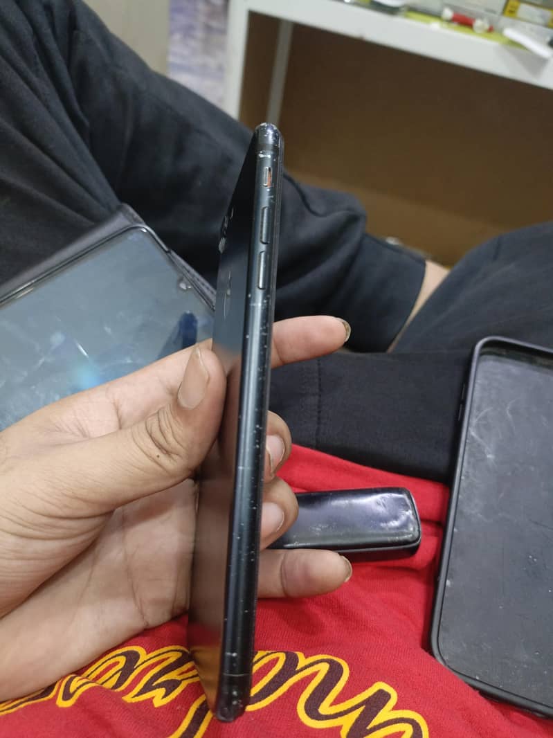 Apple iPhone 7 Plus 2