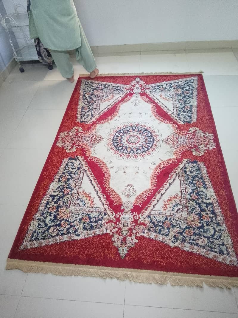Centre Carpet 1
