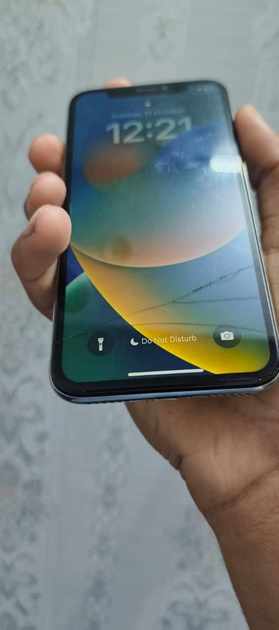 Apple iPhone X 2