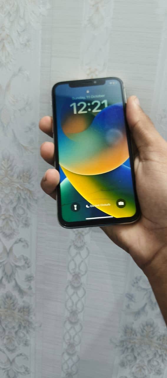 Apple iPhone X 5