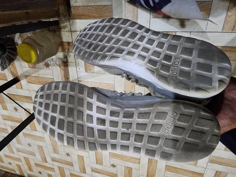 Adidas Cloudfoam 4
