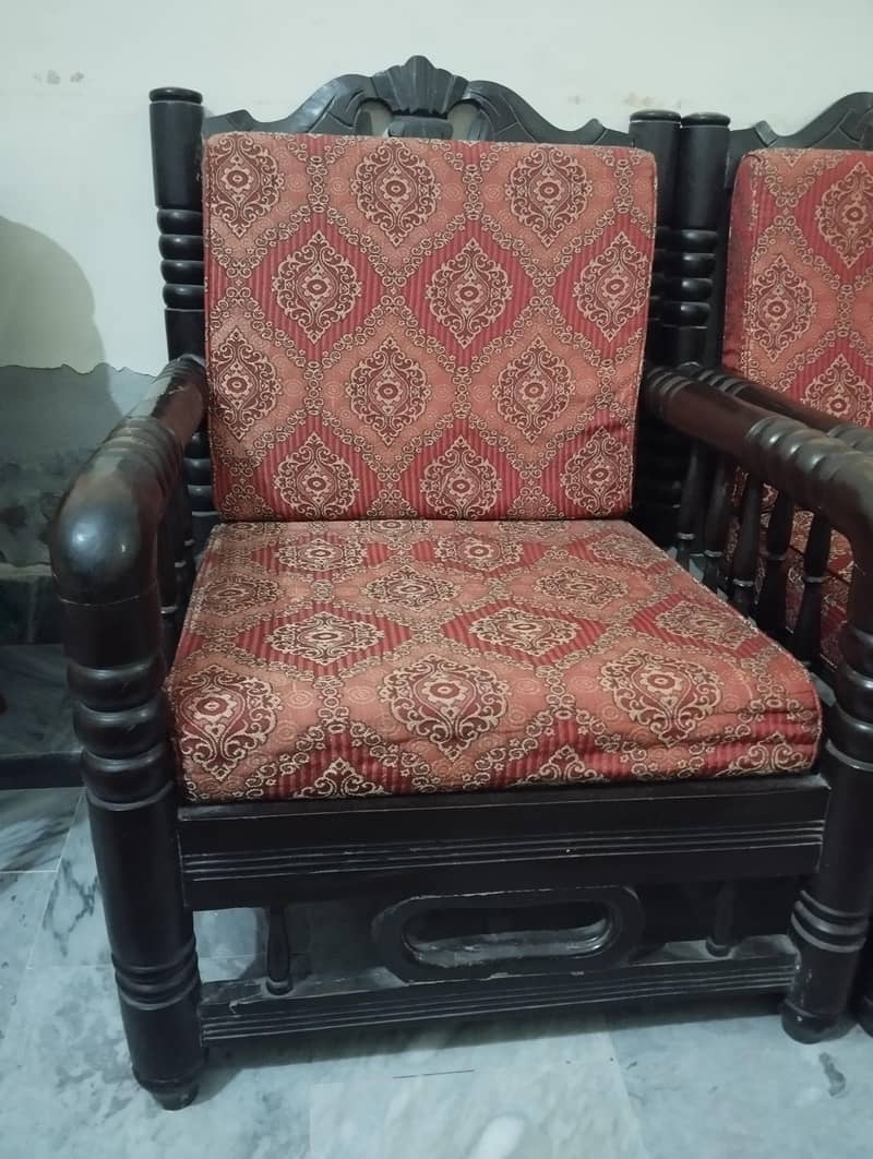 3 sitter and 2 single sitter sofas 2