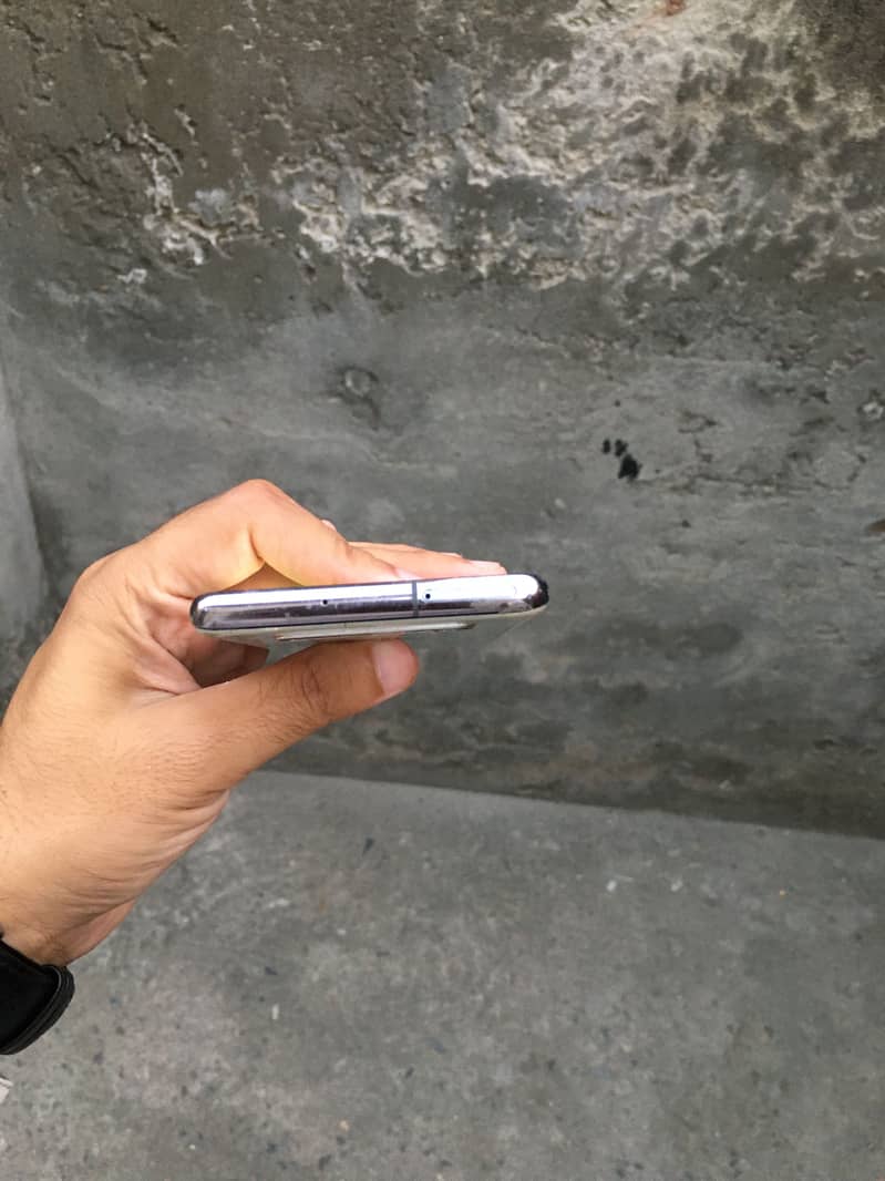 Samsung s10 plus (6/128) (patch) 4