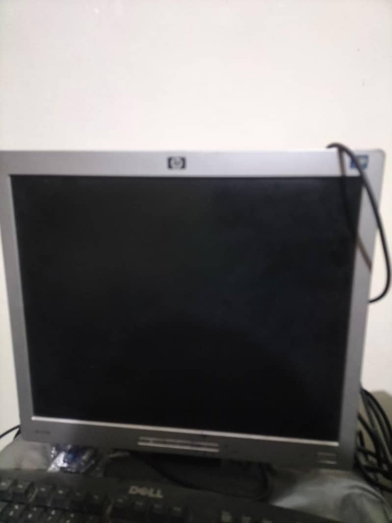 HP COMPUTER WITH ALL ACCESSORIES 0
