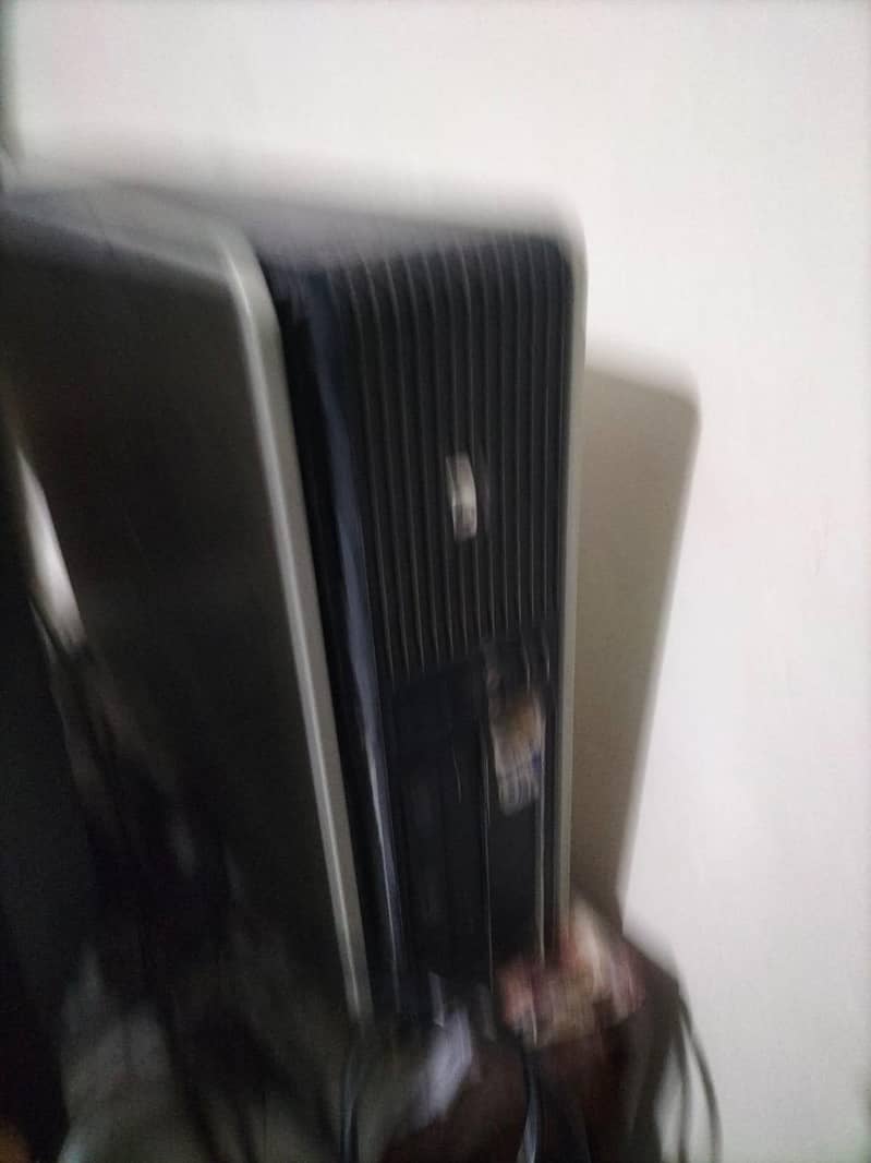 HP COMPUTER WITH ALL ACCESSORIES 2