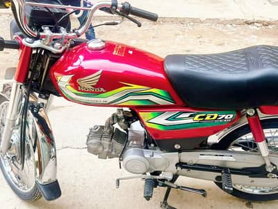 Honda CD 70 baik for My call WhatsApp  03220428213