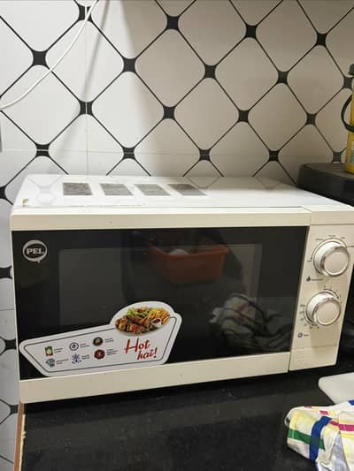 Pel microwave oven