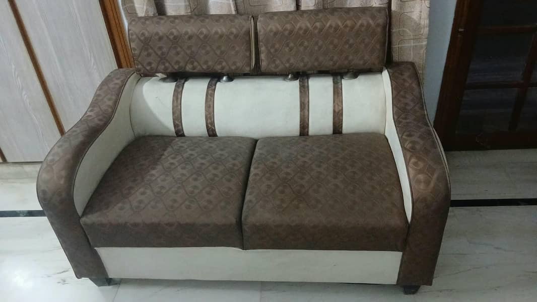 2leather sofa 5