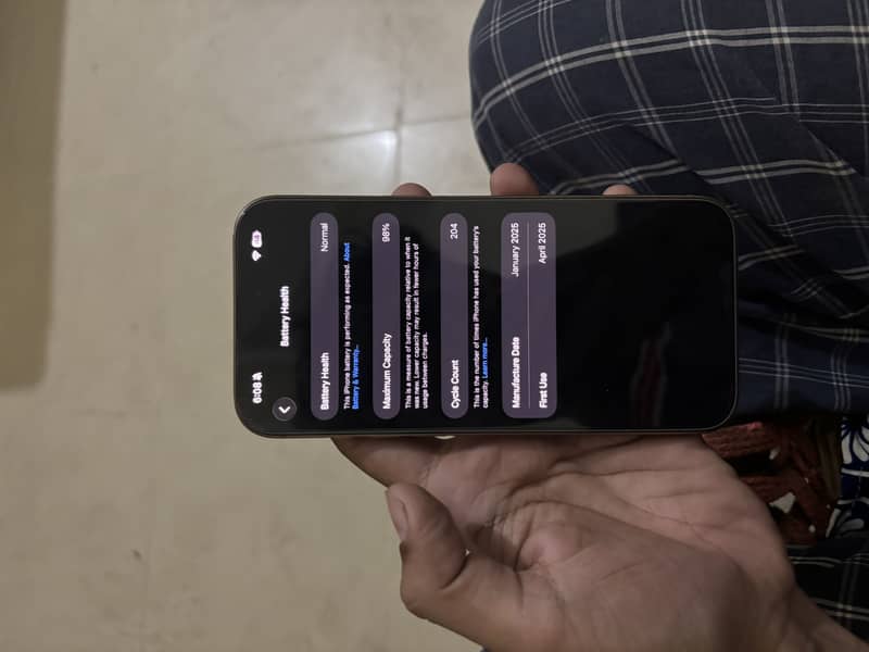 Apple iPhone 16 Pro Max 8