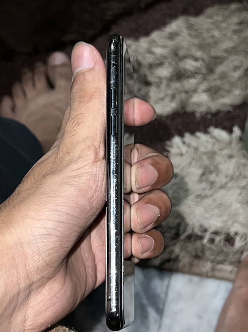 Apple iPhone X 2