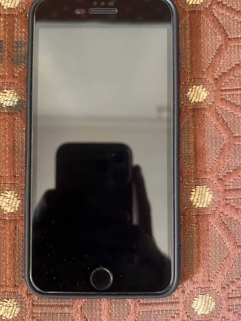 Apple iPhone 7 Plus 1