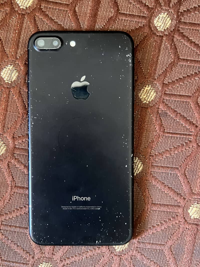 Apple iPhone 7 Plus 3