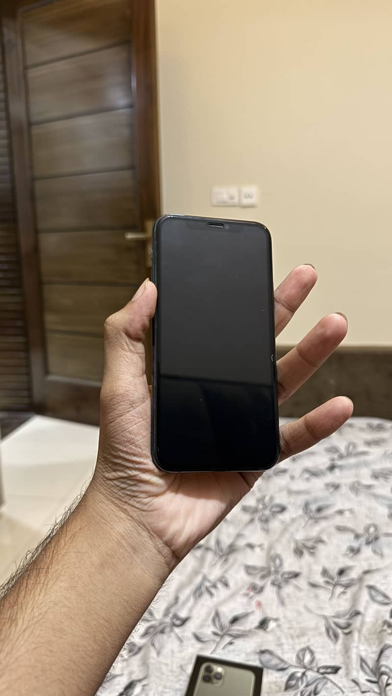 Iphone 11 pro 2