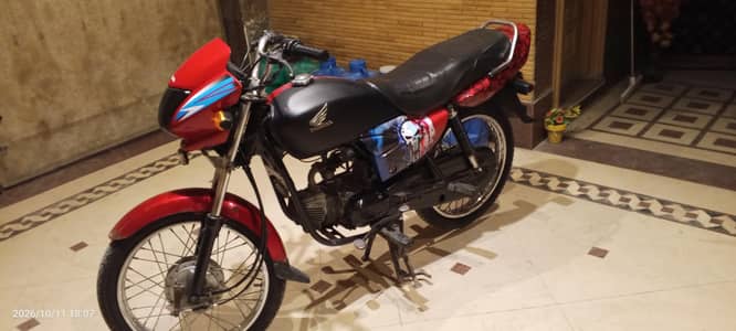 pridor with good condition and comfortable bick in Pakistan