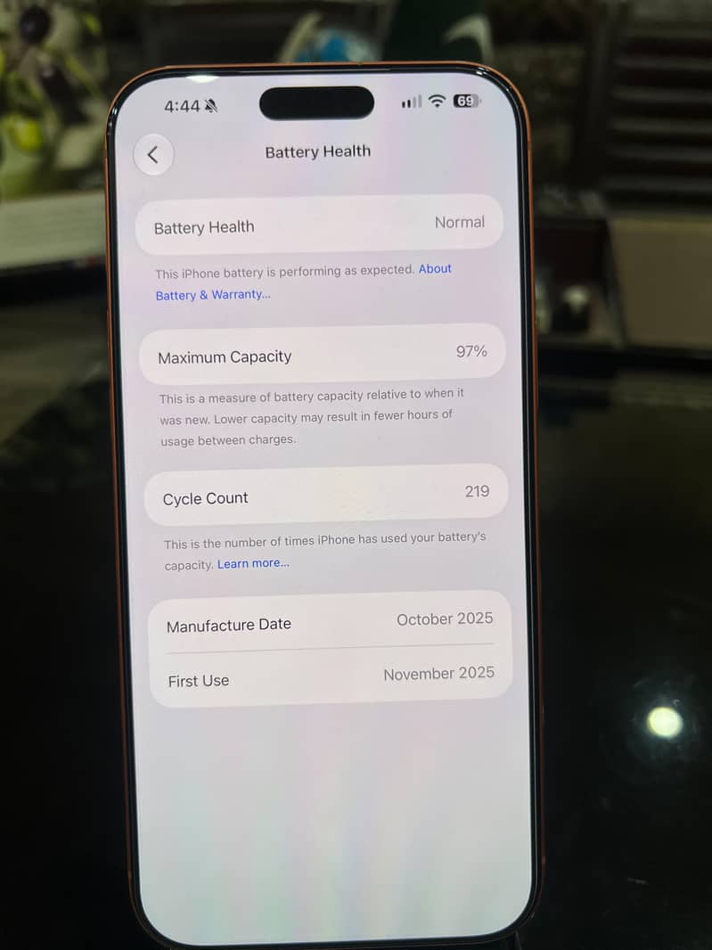 Apple iPhone 17 Pro Max 6