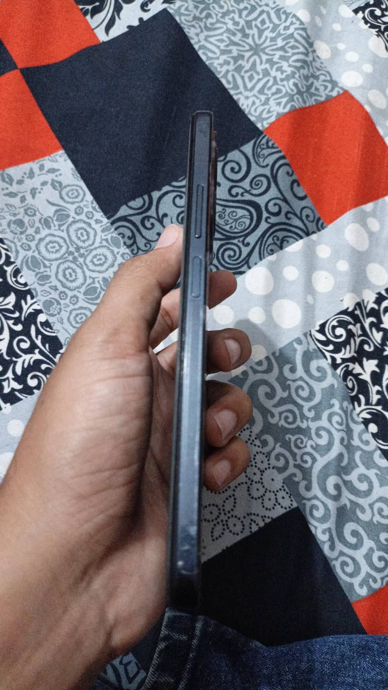 Xiaomi Redmi Note 12 3