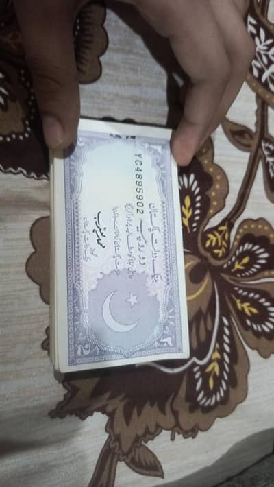 Old 2 rupees Notes Bundle -100 pcs-UNC condition-serial wise-YC series