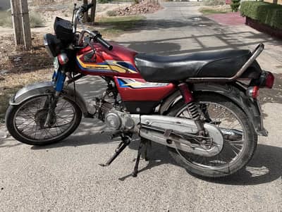 Urgent Sale – Bike in Excellent Condition | New Wheels