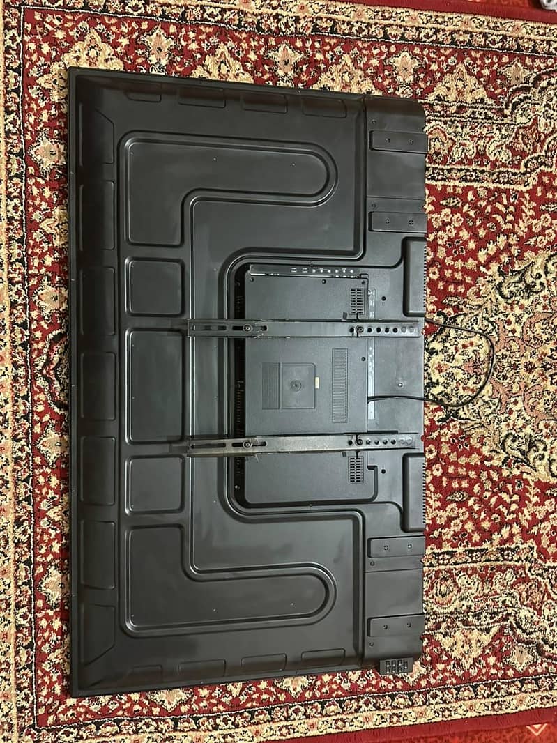 SMART LCD TV 1